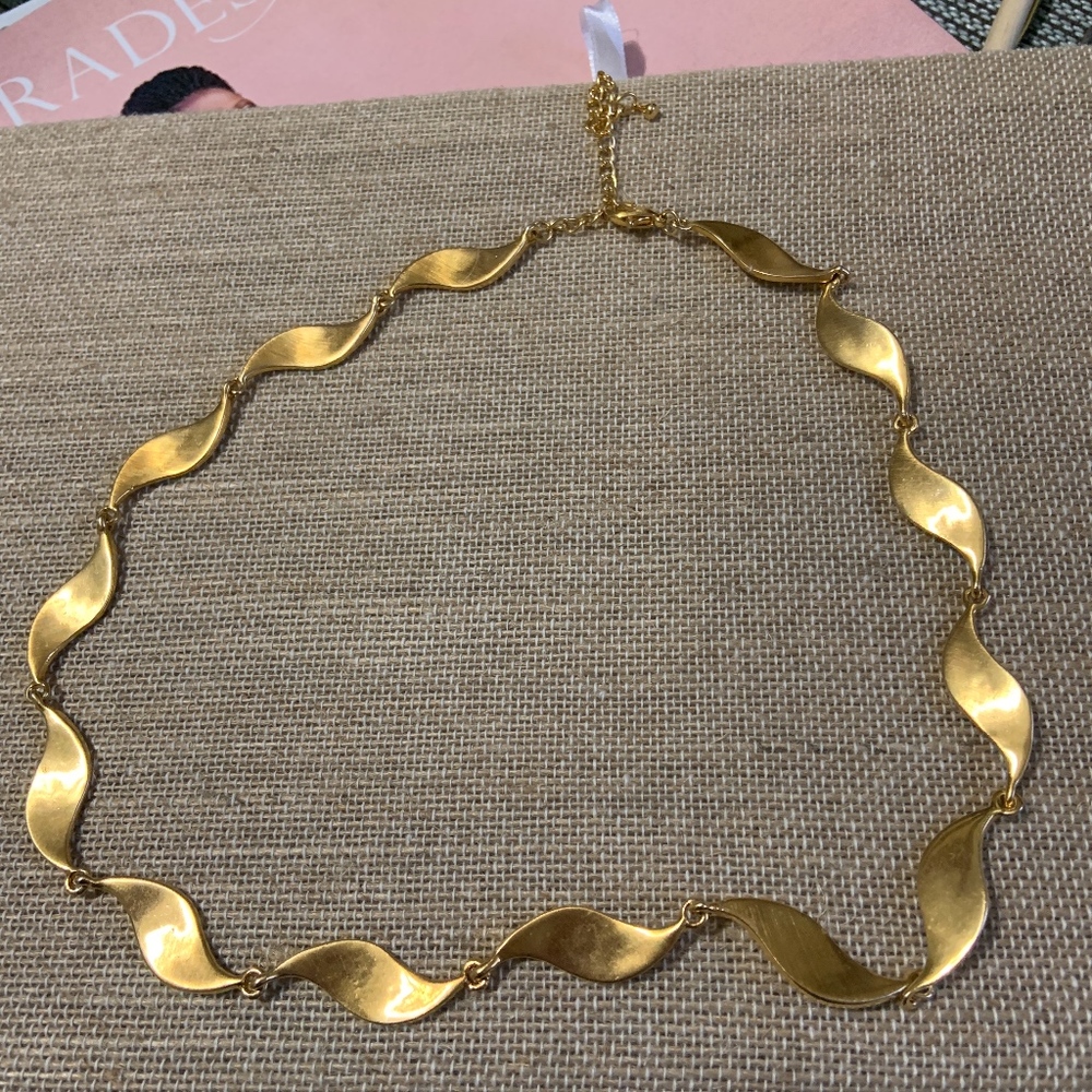 Necklace - Picture 3 of 3